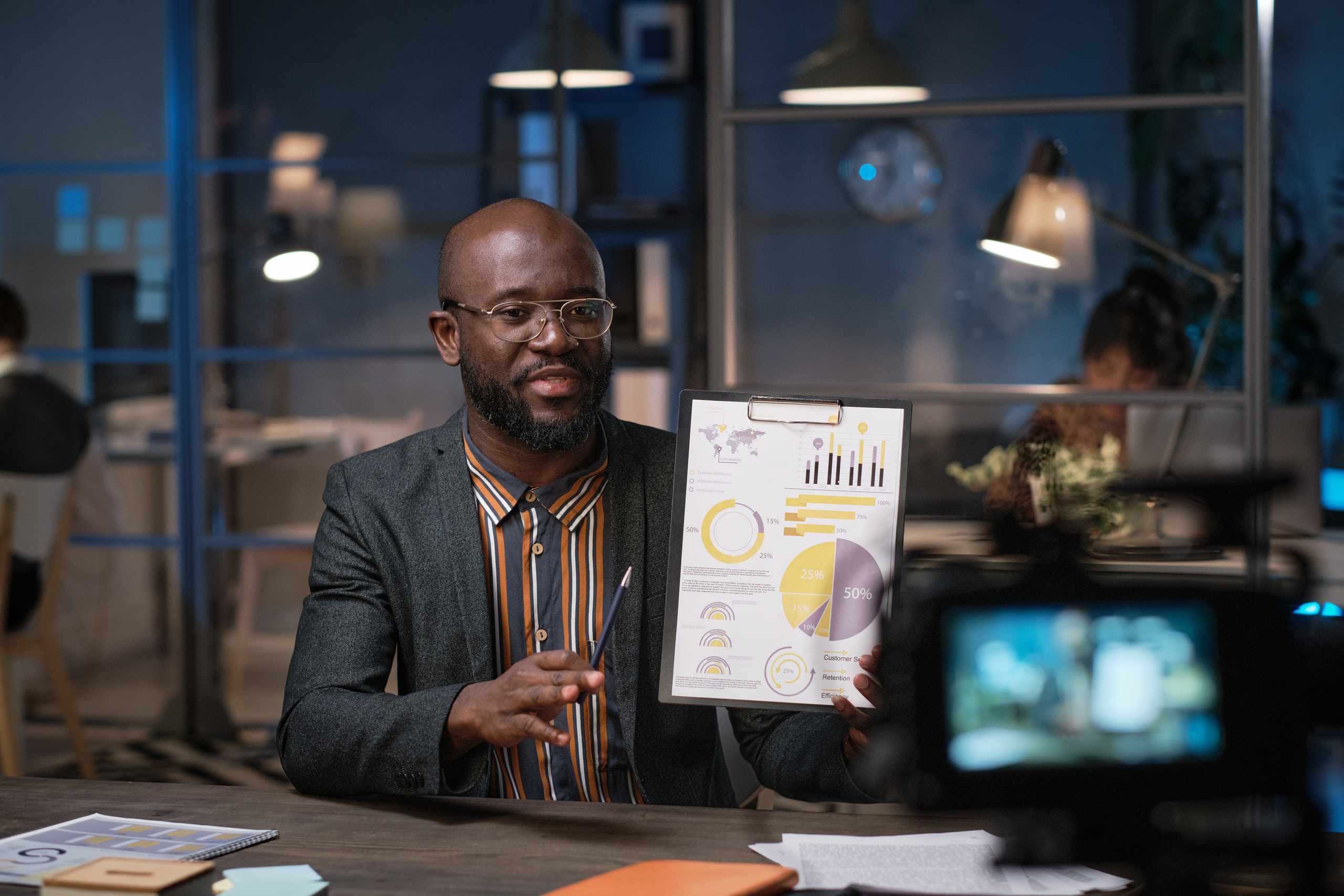 How to Turn a Broad Topic Into a Reportable Story Angle
